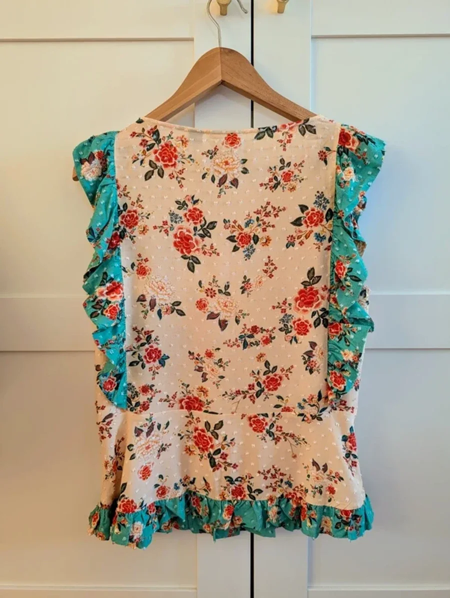 NWT Farm Rio Maggie Ruffled Blouse 5