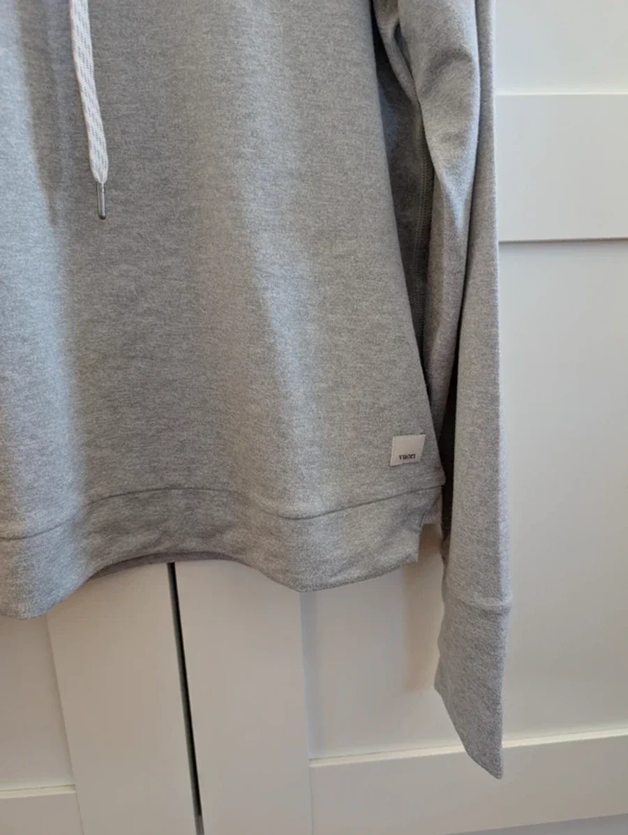 Vuori Halo Essential Hoodie 3