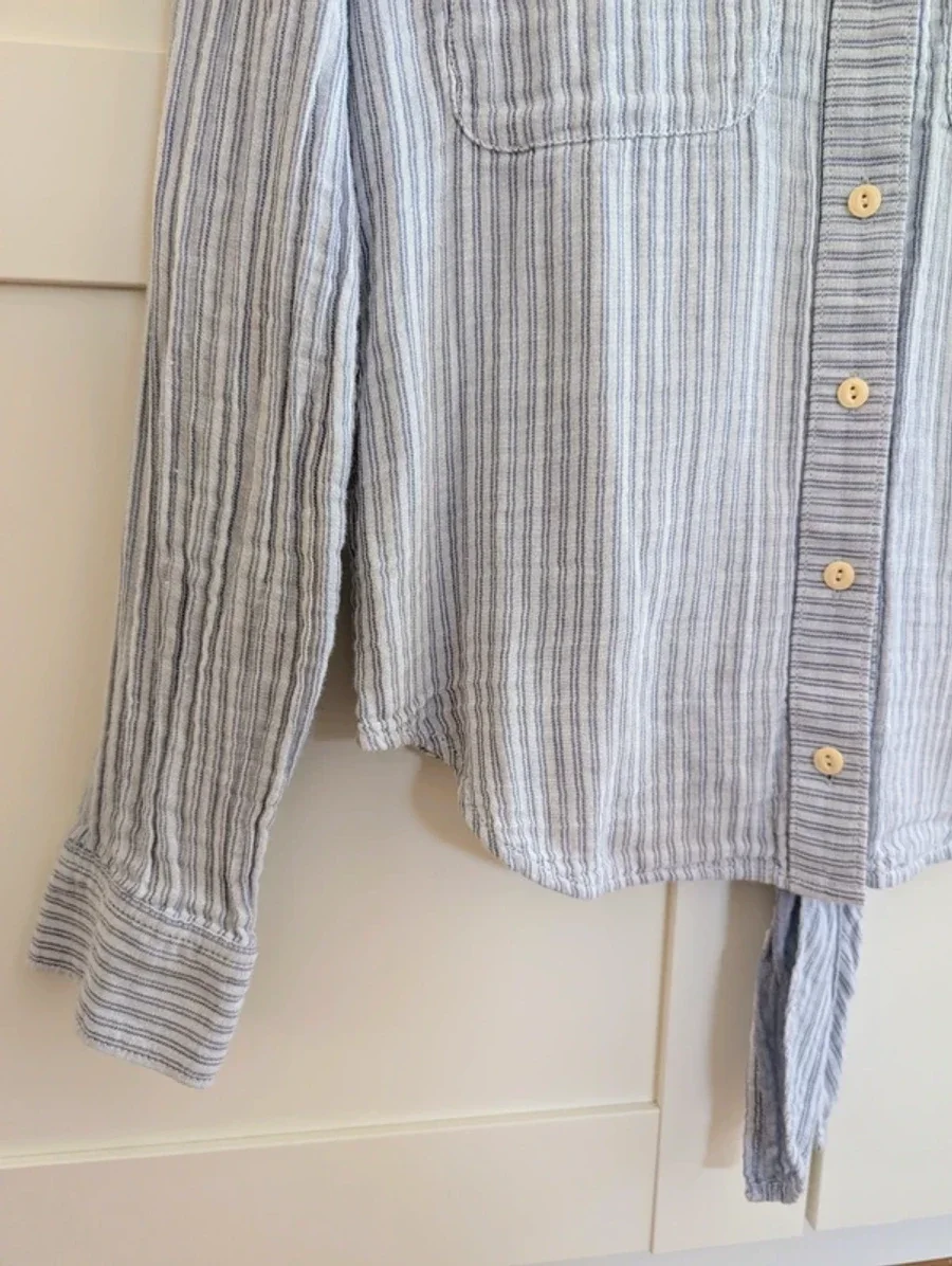 Madewell Tie Back Shirt 4