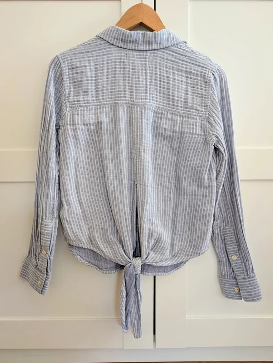 Madewell Tie Back Shirt 3